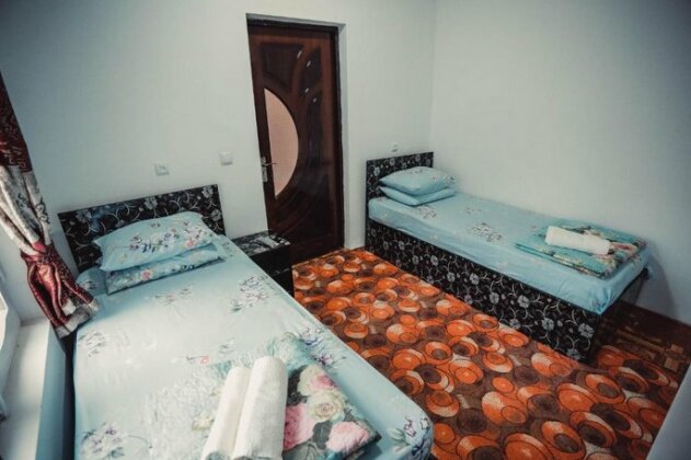 Parivash Guest House - Photo4
