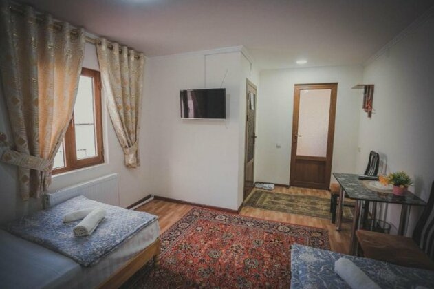 Parivash Guest House - Photo5