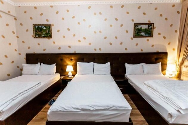 Garden House Mini-Hotel - Photo2