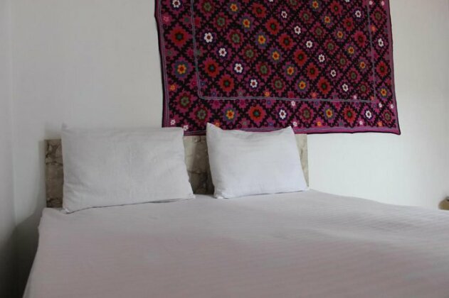 Guest House Ruslan Nurata & Tours - Photo4