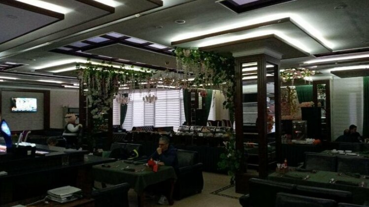 Zarafshan Grand Hotel - Photo5