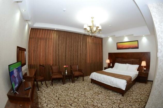 Hotel Sultan Qarshi - Photo2