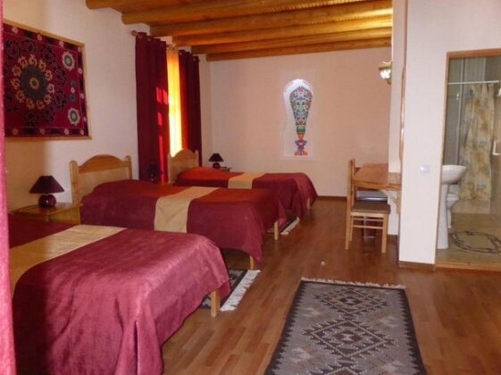 Bibikhanum Hotel - Photo3