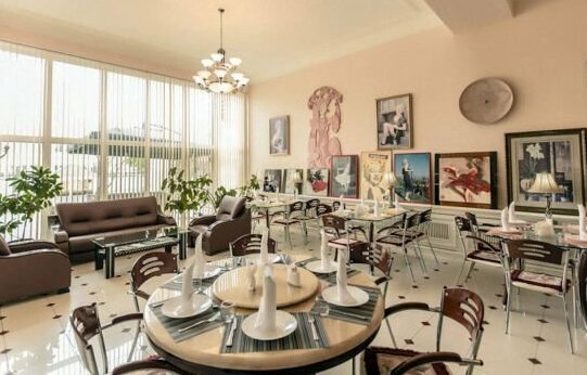 Konstantin Hotel - Photo2