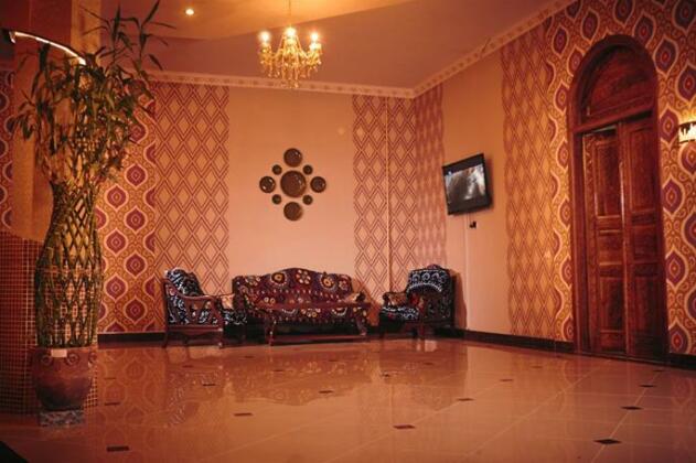 Mixt Royal Palace - Photo3