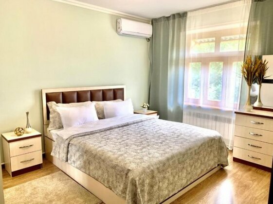 Samarkand Apartment