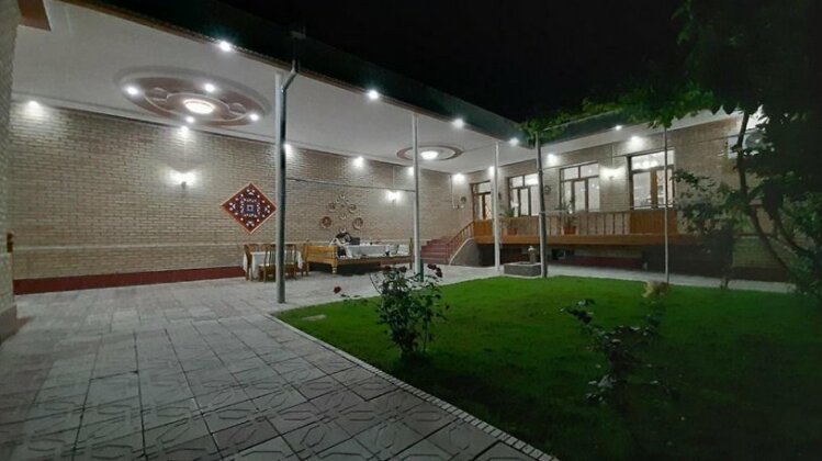 Photo 4