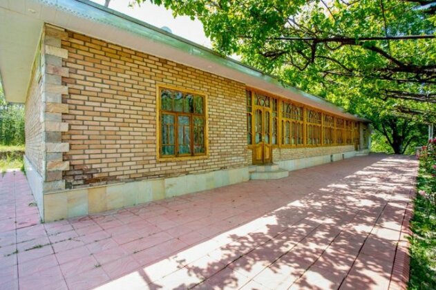 Spring Family Guest House