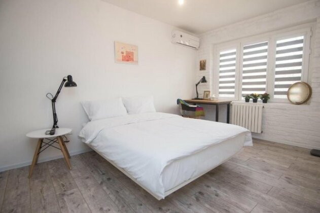 Art Studio 2 - Photo2