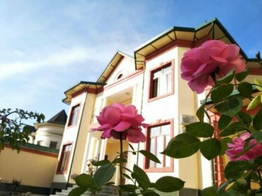 Chinor Garden Hotel Free airport transfers and more