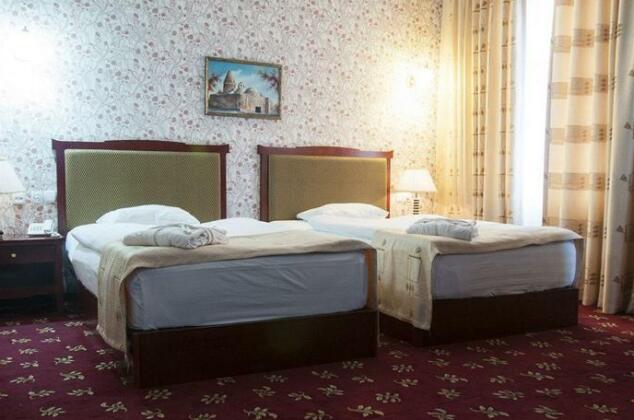 Golden Valley Hotel - Photo2
