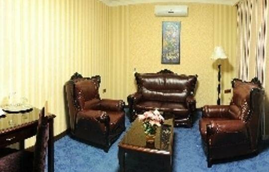 Hayot Hotel - Photo2