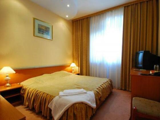 Hotel Grand Raddus JSS - Photo5