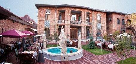Ichan Qal'a Premium Class Hotel - Photo3