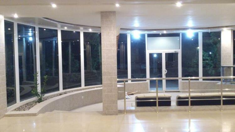 Park Hotel & Baht - Photo2