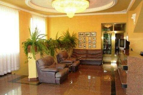 Retro Palace Hotel Apartment - Photo2