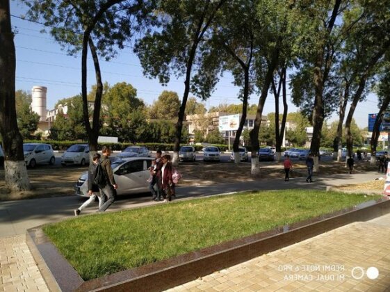 Ulugbek Park guest House - Photo4