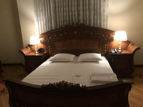 Versal Hotel Tashkent - Photo2