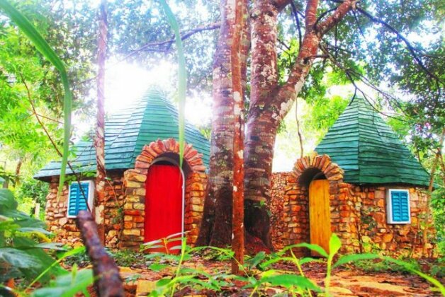 Phu Nam House - Resort