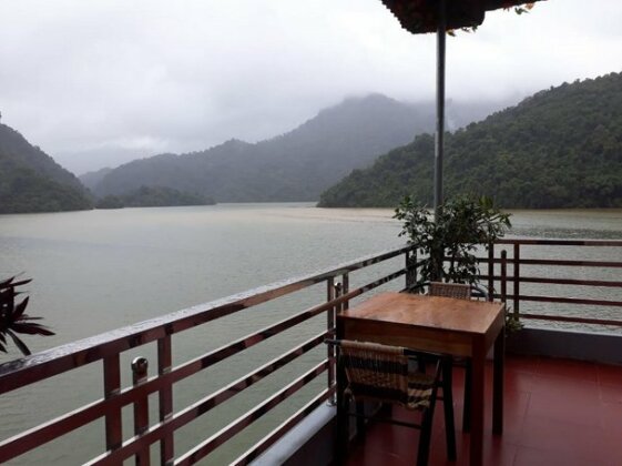 Son Lam guesthouse Ba Be lake view - Photo2