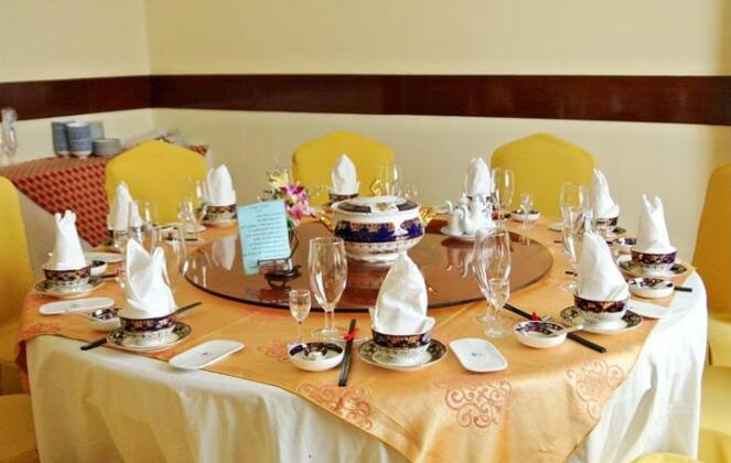 Ham Luong Hotel - Photo5