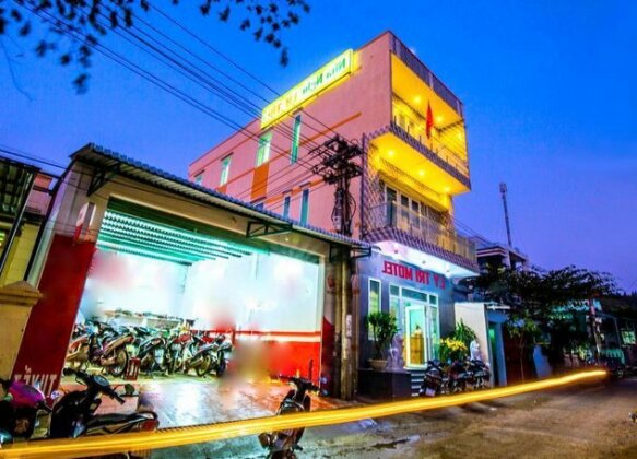 Ly Tri Motel