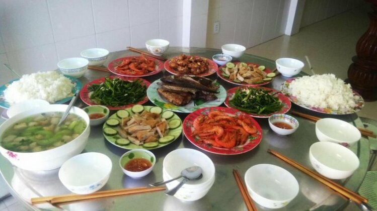 M Chau Huy n D o Ly Son - Photo4