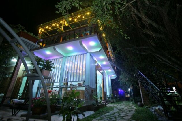 Photo 3