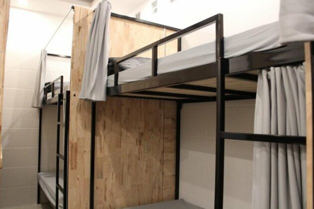 B Home - Photo3