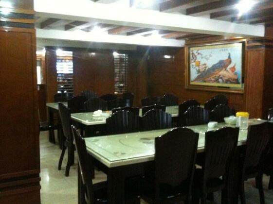 Dong Duong Hotel - Photo3
