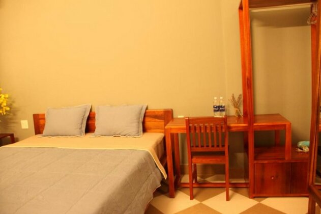 Queenie House - Photo3