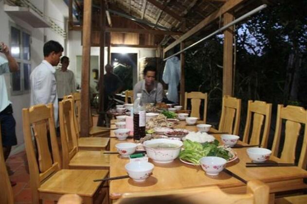 Mekong Cycle Rest - Photo5