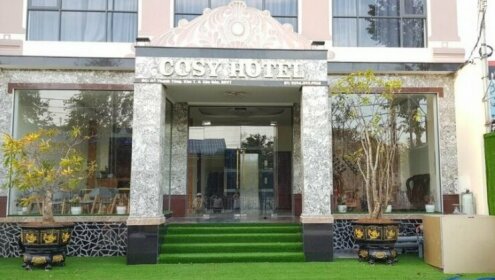 Cosy Hotel Con Son