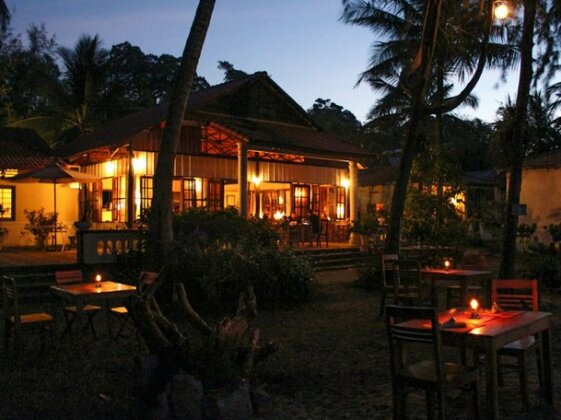 Bamboo Cottages - Photo4