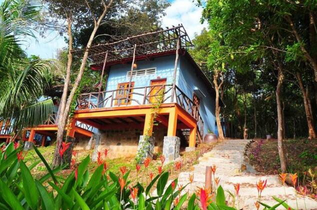 Ancarine Beach Resort - Photo4