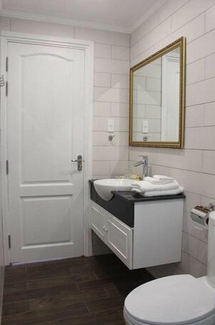 Carita Hotel - Photo4