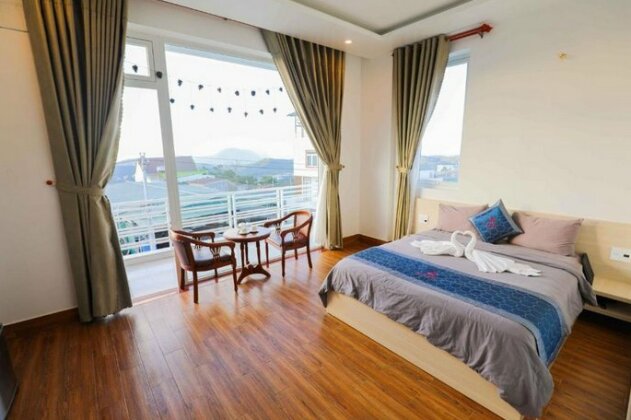Cosy Hotel Da Lat - Photo2