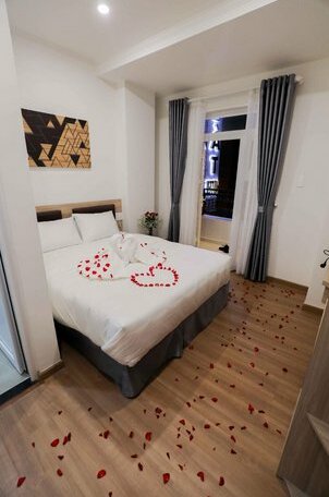 Dinh Cat Hotel Dalat - Photo4