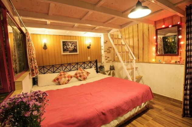 Flowersandrocks Villa - Photo4