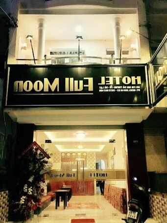 Full Moon Dalat Hotel