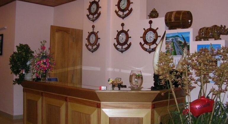 Gold Night Hotel - Photo3