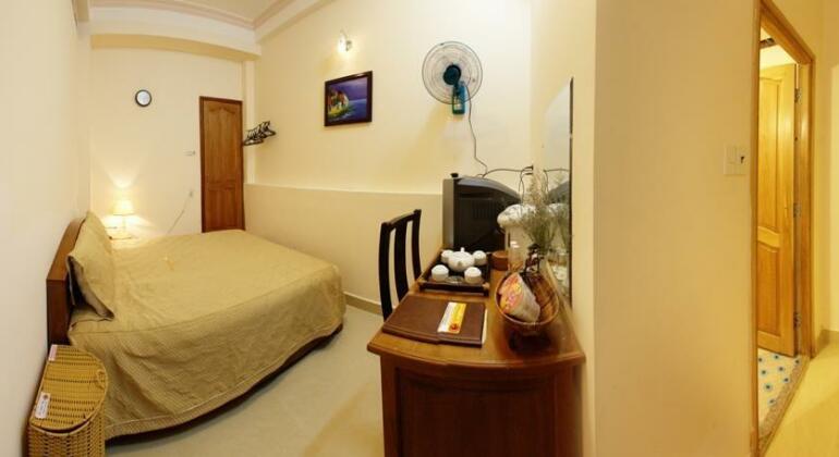 Gold Night Hotel - Photo5