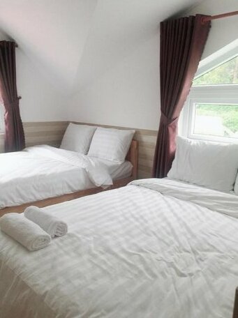 Hoa Chuong - Photo4