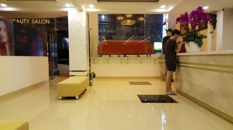 Isana Hotel - Photo3