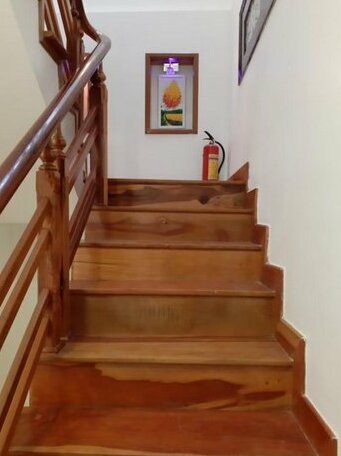 Jerry House - Photo3