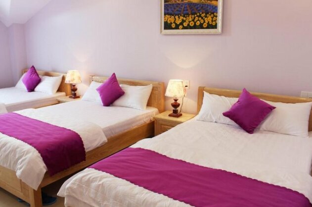 Lavender Tim - Photo2