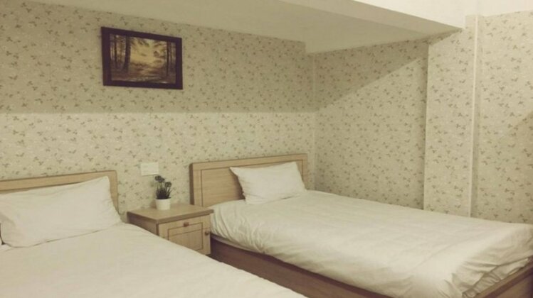 Lens Mini Hotel - Photo4