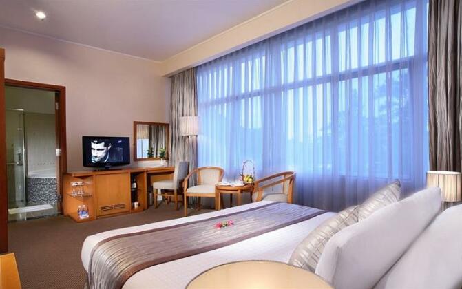 Muong Thanh Holiday Da Lat Hotel - Photo3