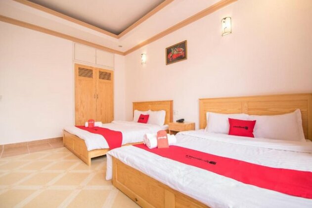 RedDoorz near Lam Vien Square - Photo3