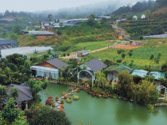 Strawberry Garden Hotel Da Lat - Photo2